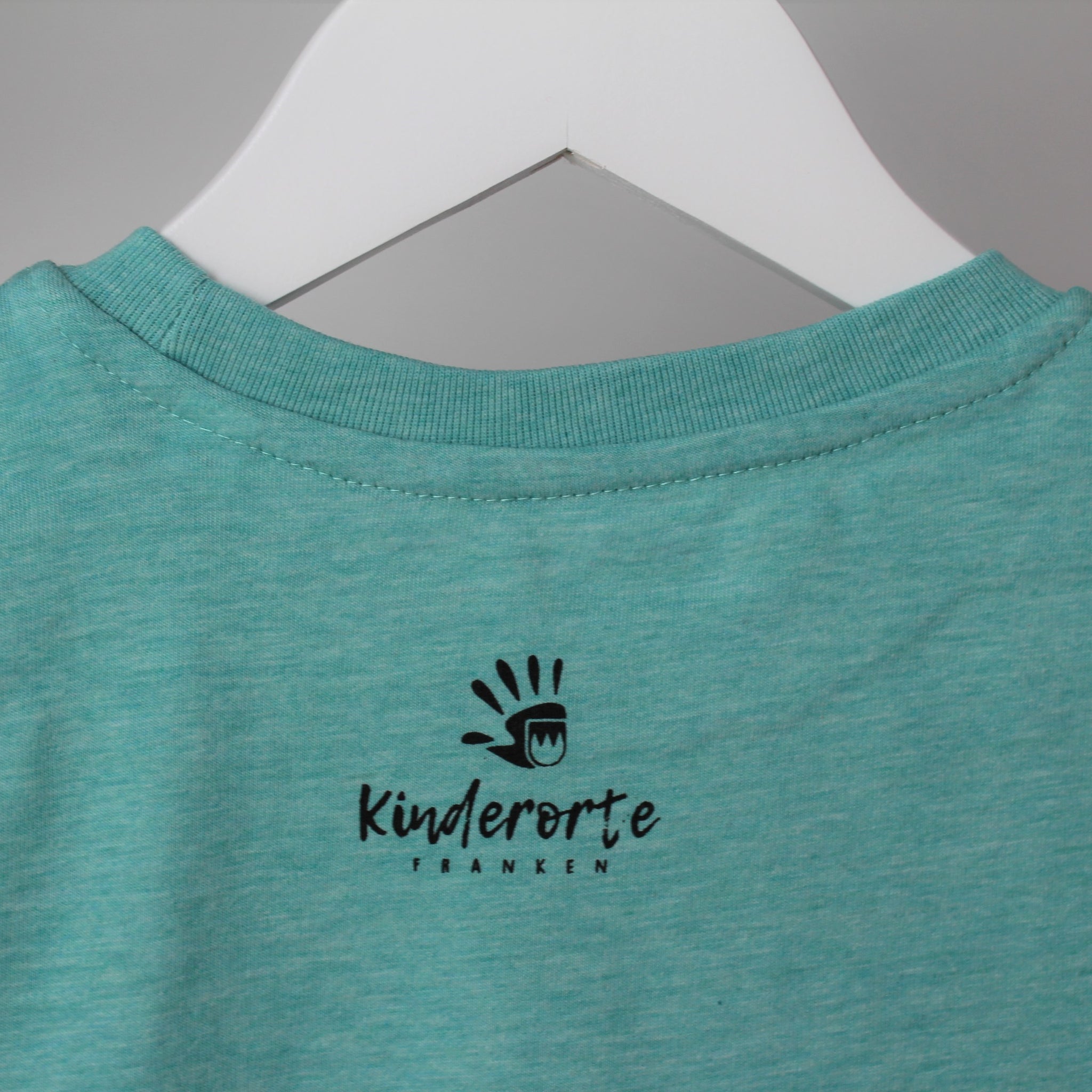 Kinder T-Shirt "Weltentdecker" - türkis